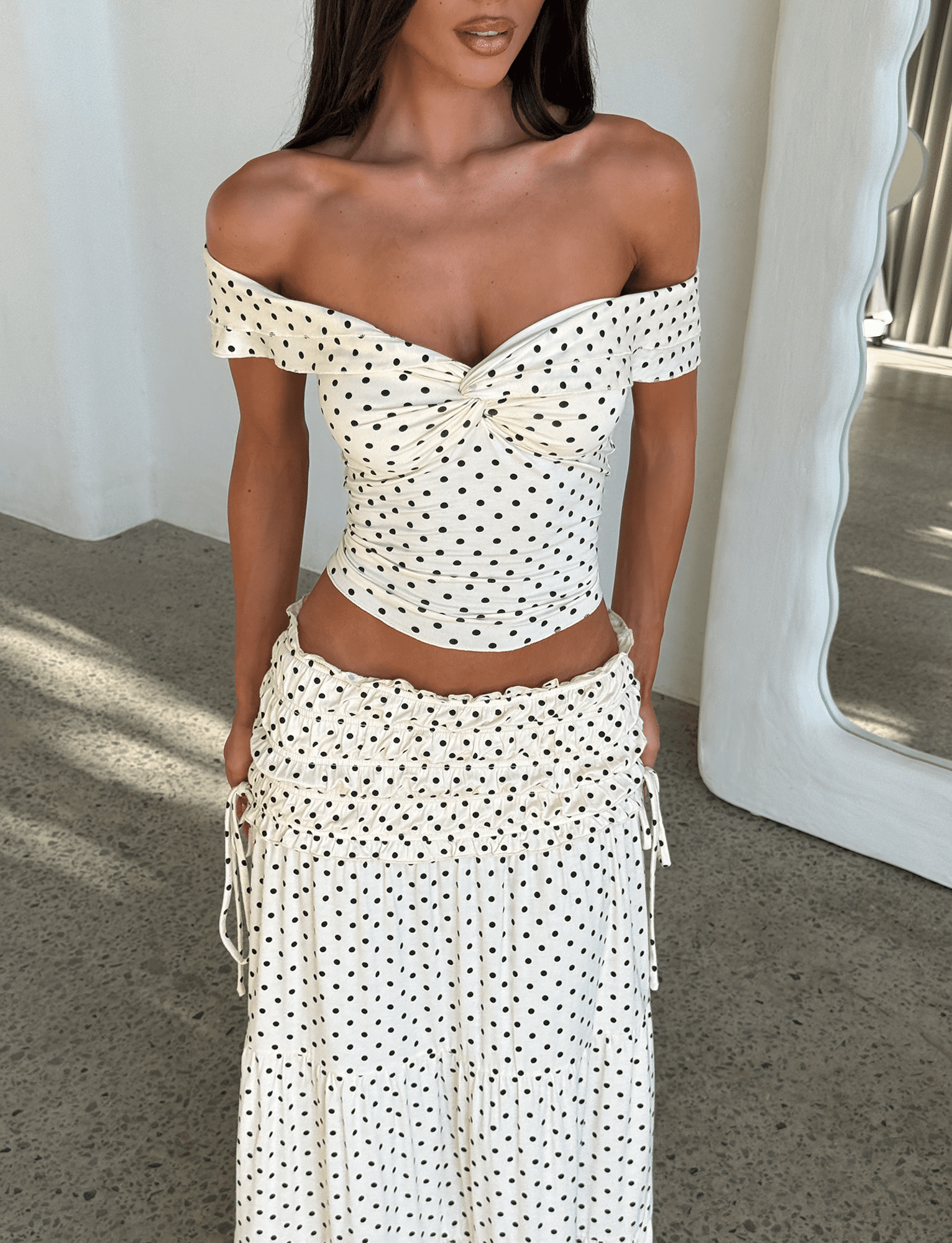 TM14426_DENALI_TOP_WHITE_POLKA_TM14427_DENALI_MAXI_SKIRT_WHITE_POLKA-_11of15_e972b006-5510-423d-90e8-903ad521d596.png