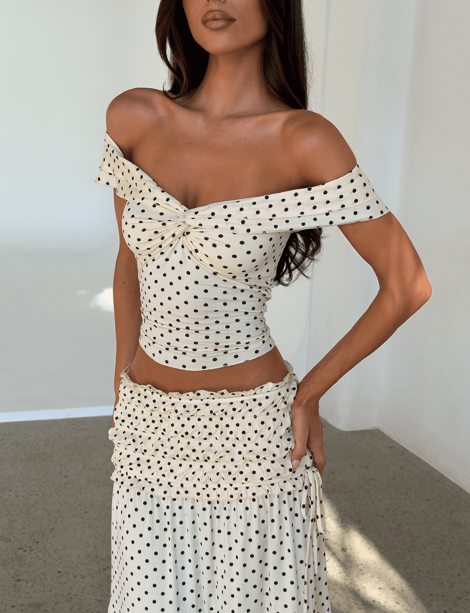 TM14426_DENALI_TOP_WHITE_POLKA_TM14427_DENALI_MAXI_SKIRT_WHITE_POLKA-_12of15_b1c0beb6-6e37-4054-8b66-04dcdbbab0e7.png
