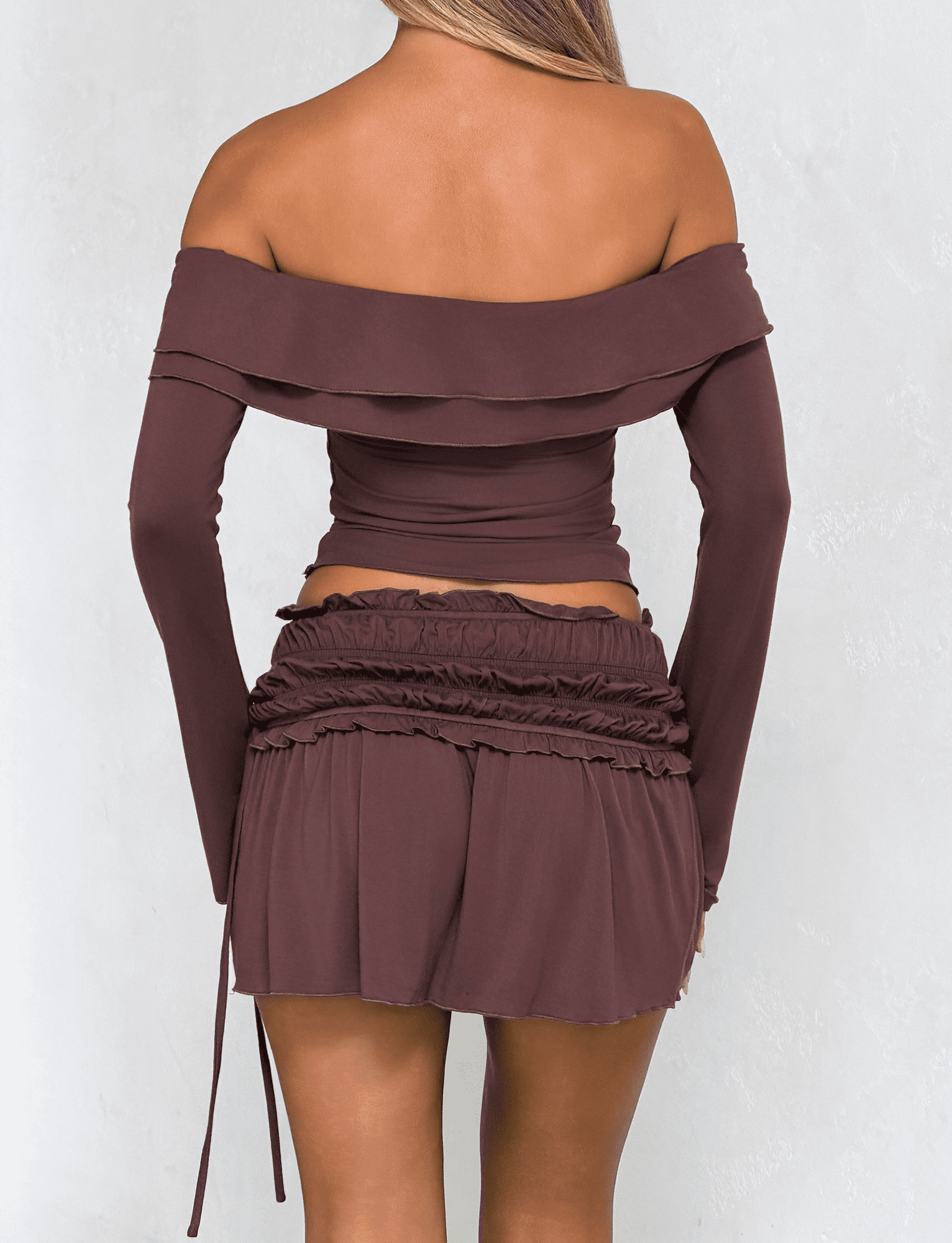 TM15214_DENALILONGSLEEVE_TOP_CHOC_5_ae631867-3934-4897-82e3-ed296e510229.png