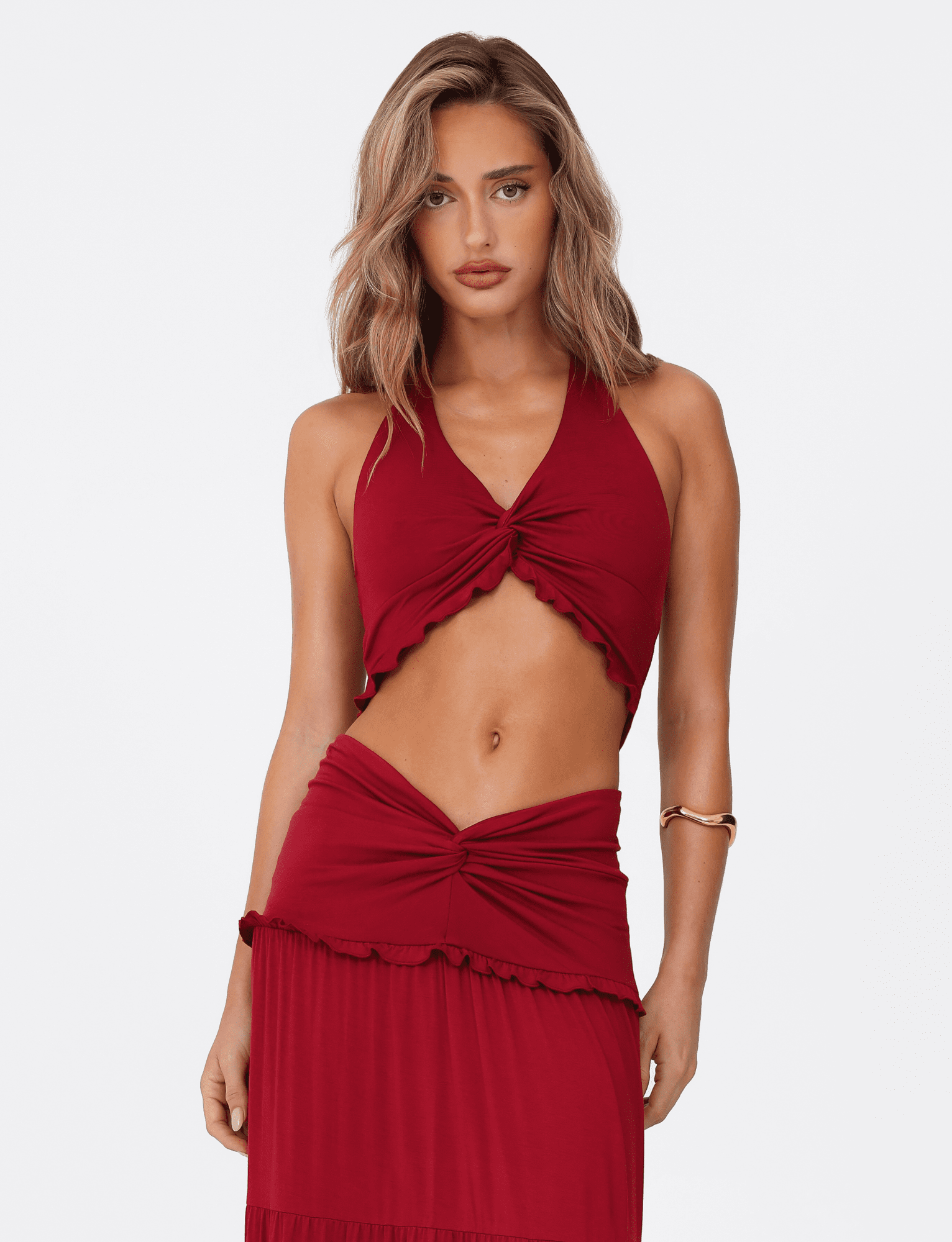 TM16754-RED-11-KATYAHALTERTOP-RED5.png