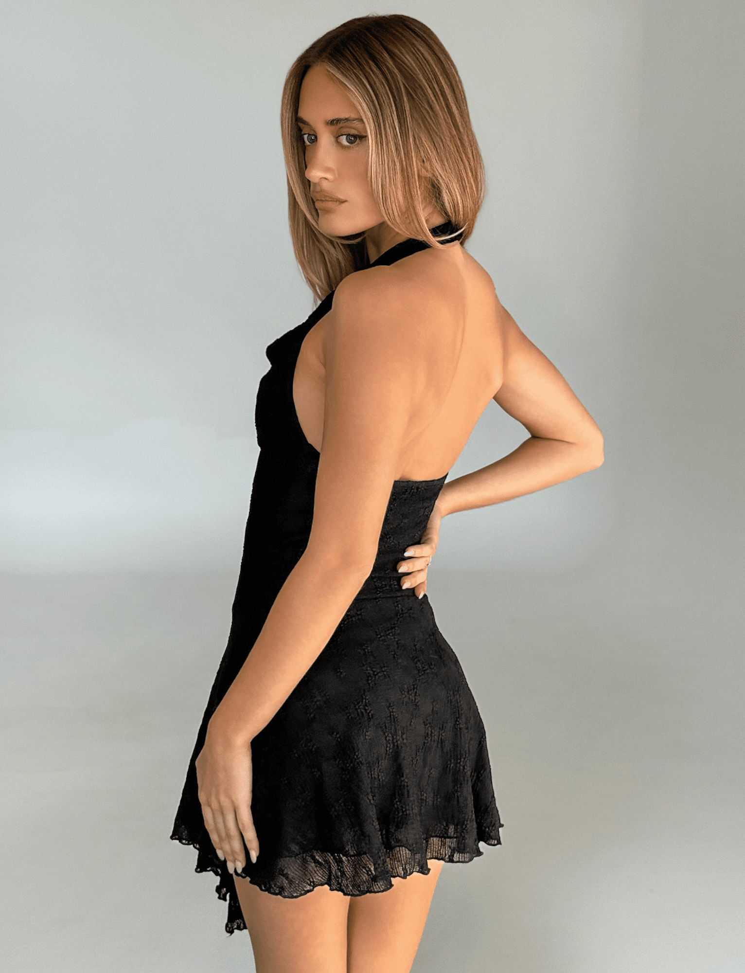 TM17124_FIORELLA_DRESS_BLACKLACE12-2-2.png