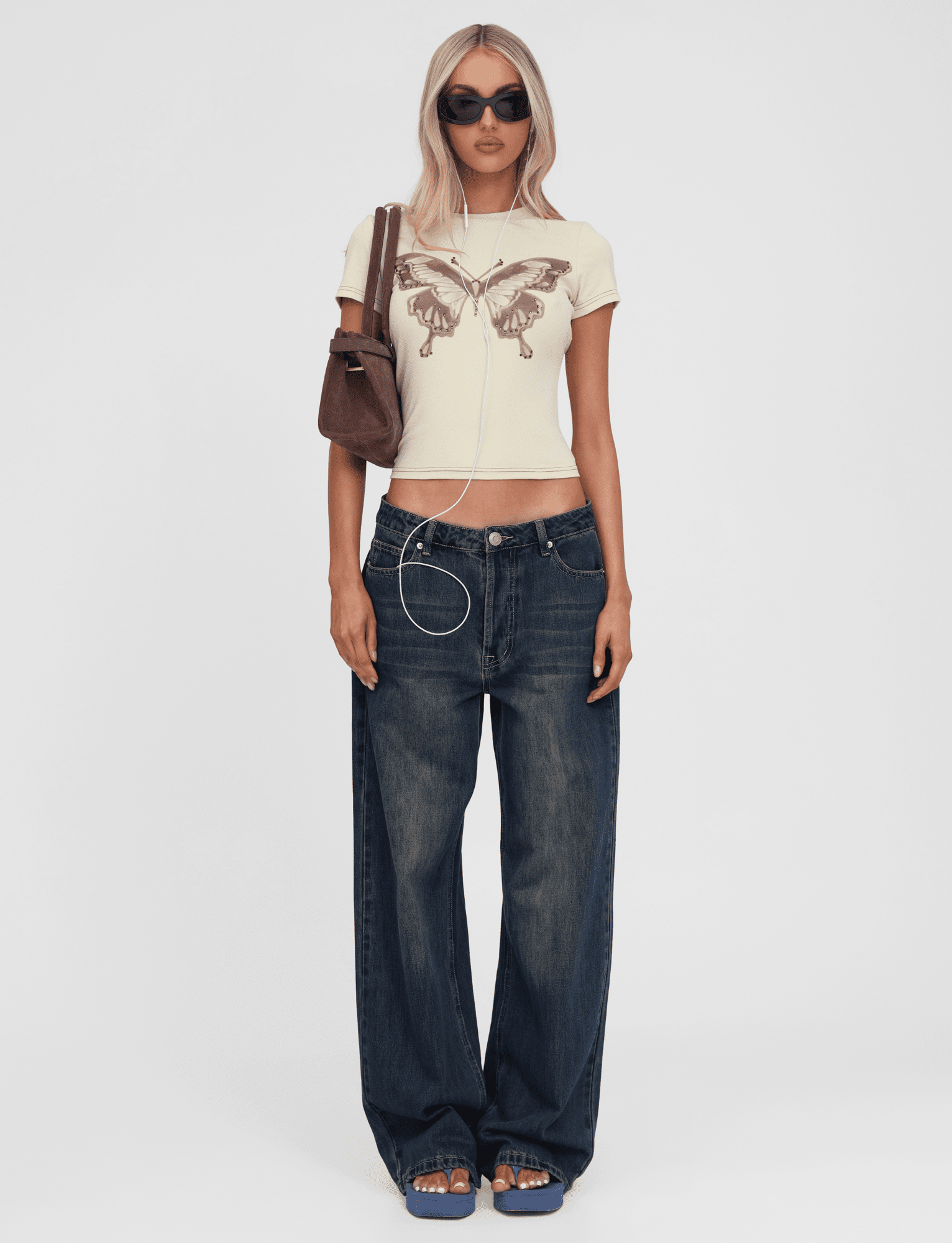 TM17172_SAPHRA_TEE_TAUPE__2of10.png
