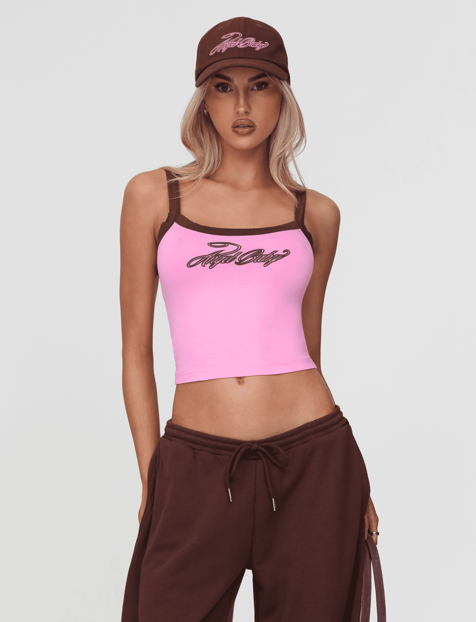 TM17470Z_MERRYN_TANK_PINK_2of8.png