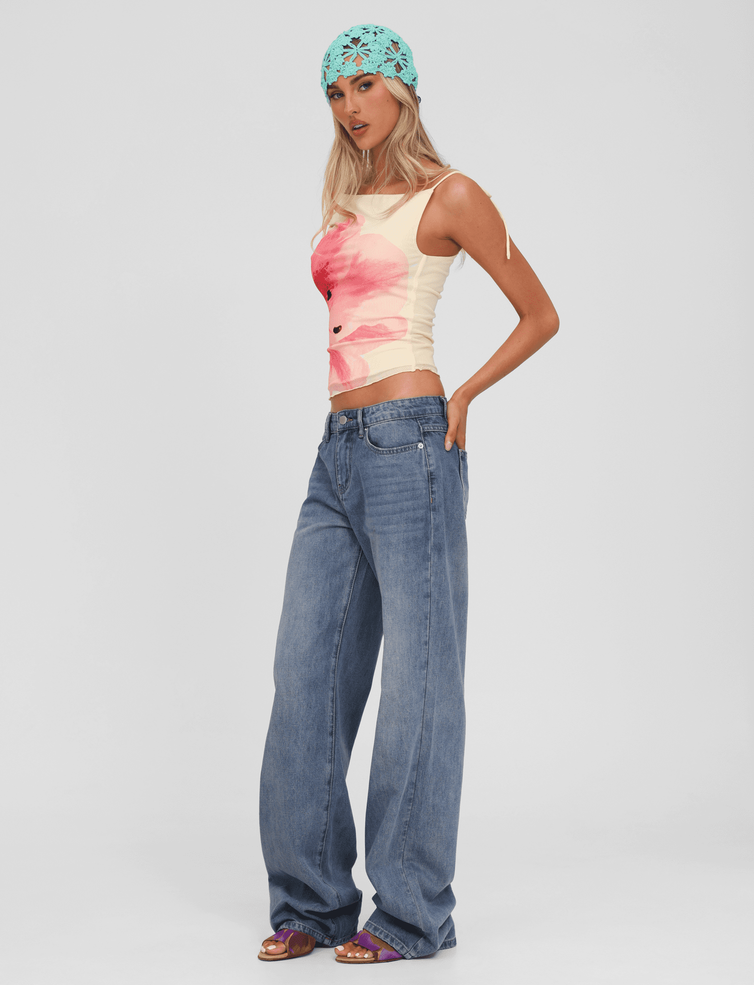 TM17603_ESTRELLA_JEAN_MID_WASH_6_of_7.png