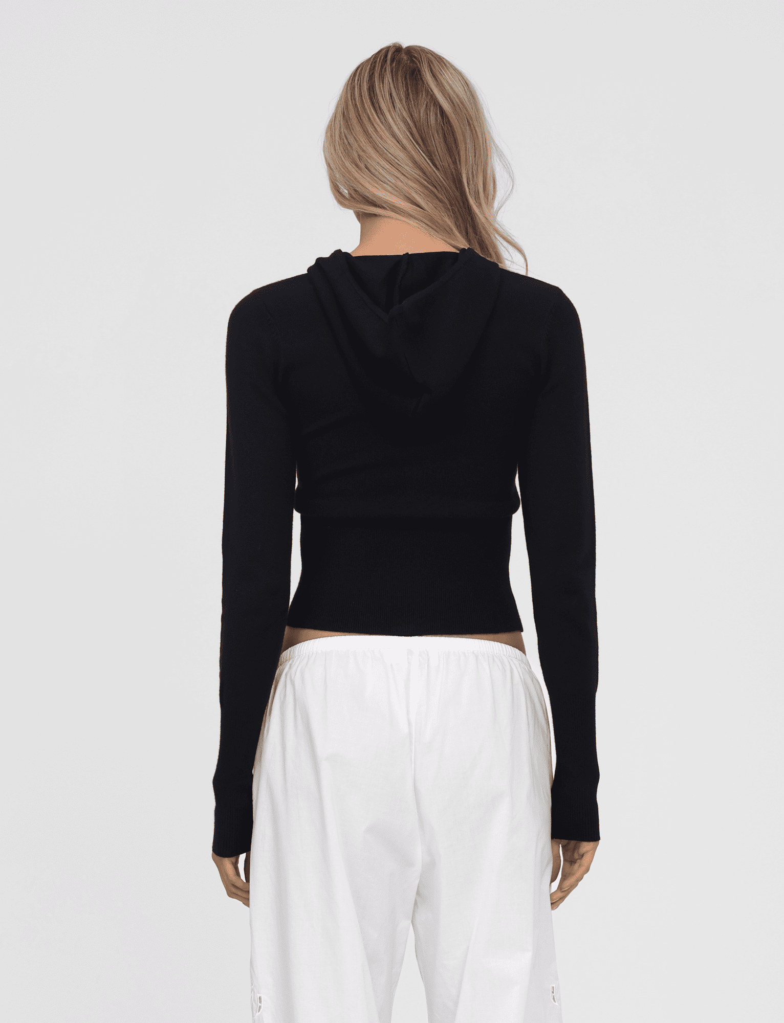 TM17620_SARINA_JUMPER_BLACK_9_of_10.png