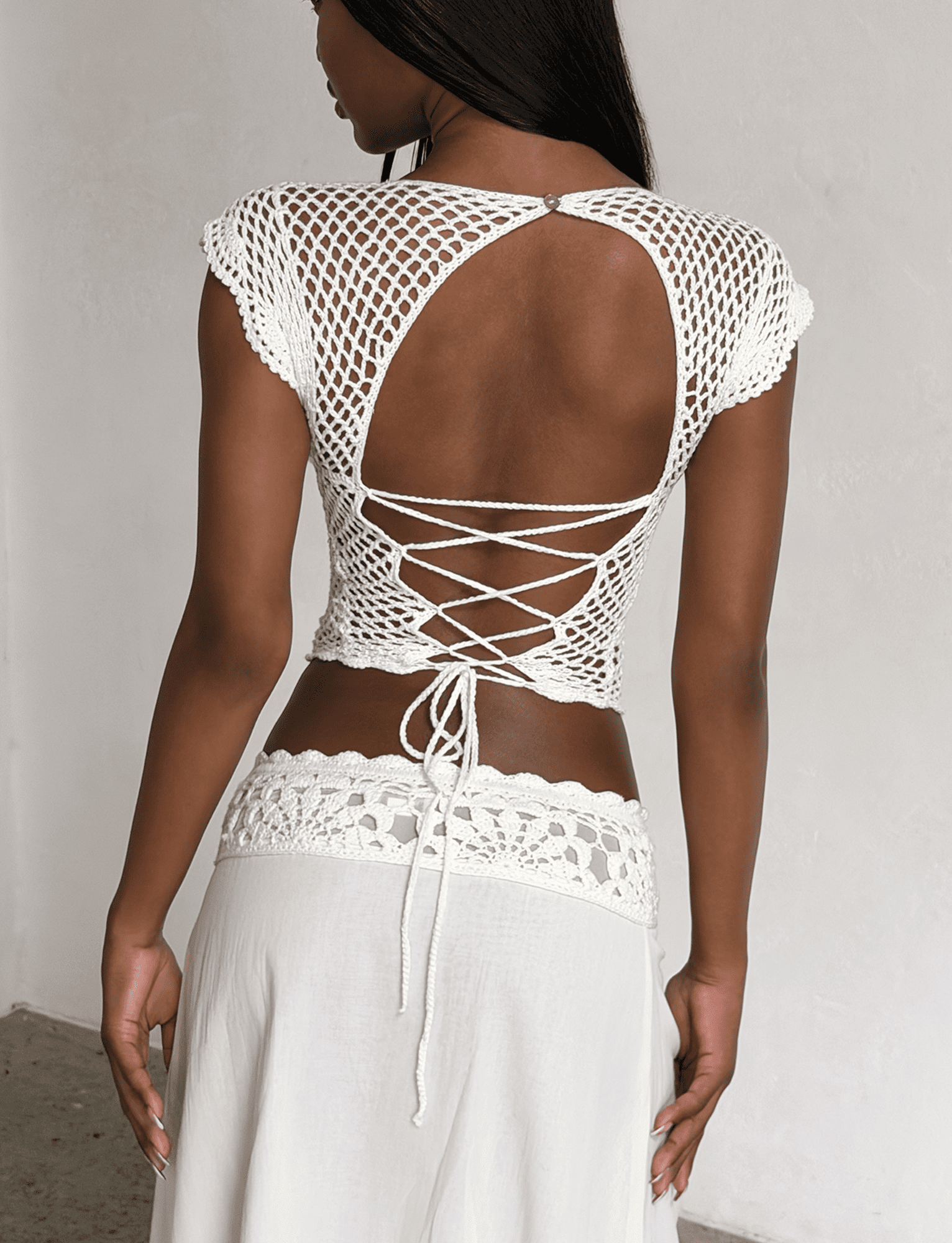 TM18663_CROCHETTIEBACKTOP_IVORY_3.png