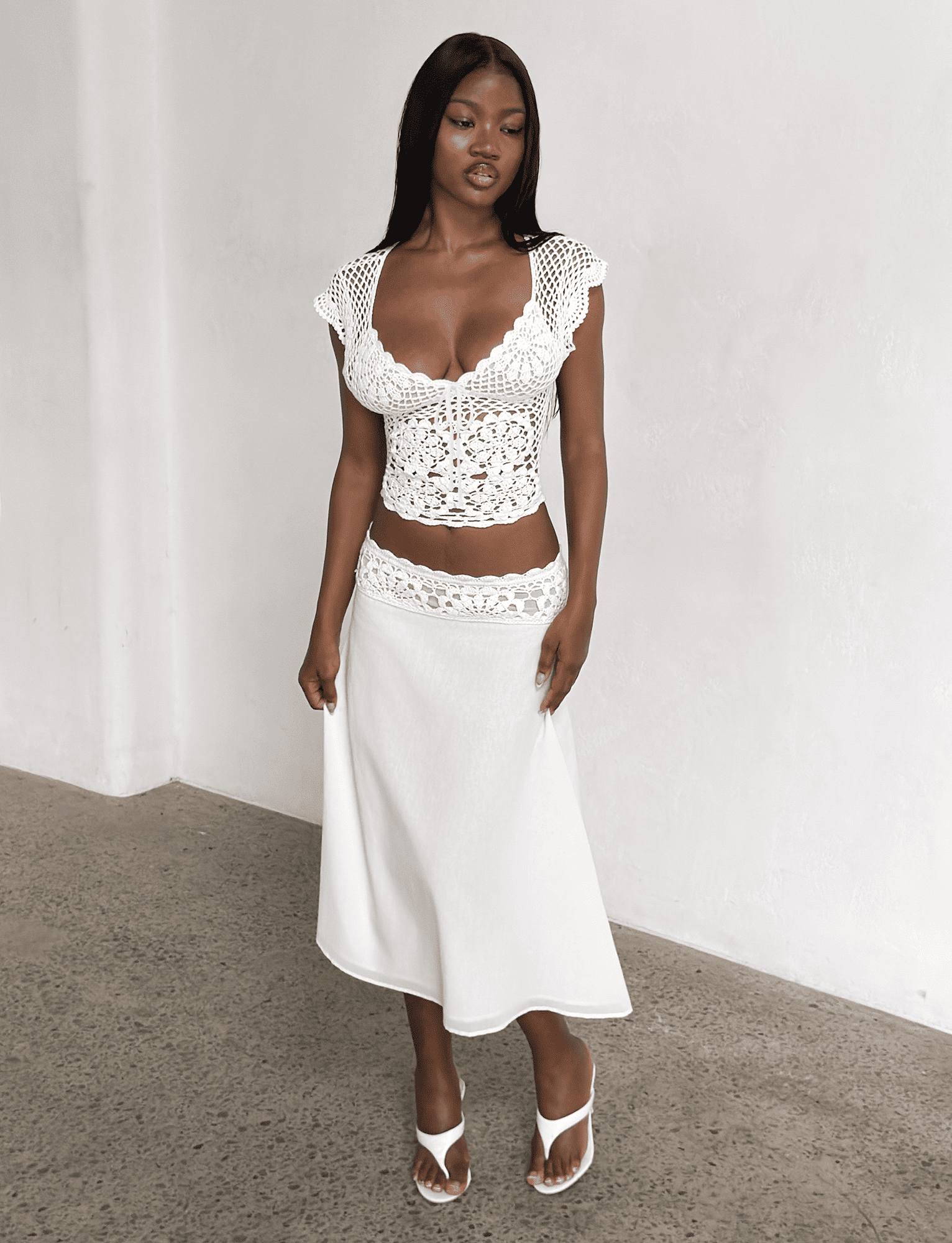TM18663_CROCHETTIEBACKTOP_IVORY_5_f1fc59f7-7a2f-4946-9b69-9da5bd4db295.png