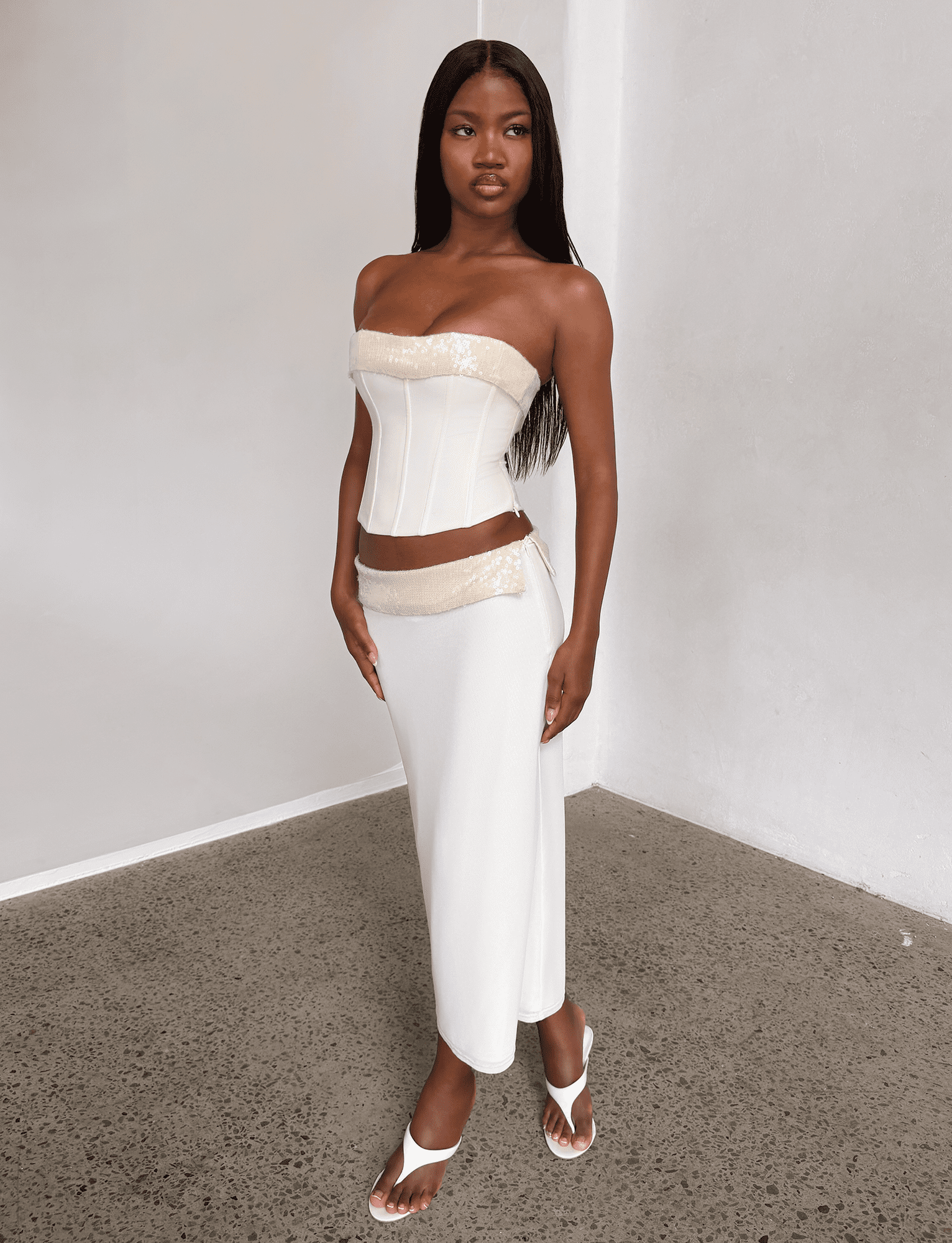 TM18874_SEQUINFOLDOVERMINISKIRT_CREAM_3.png