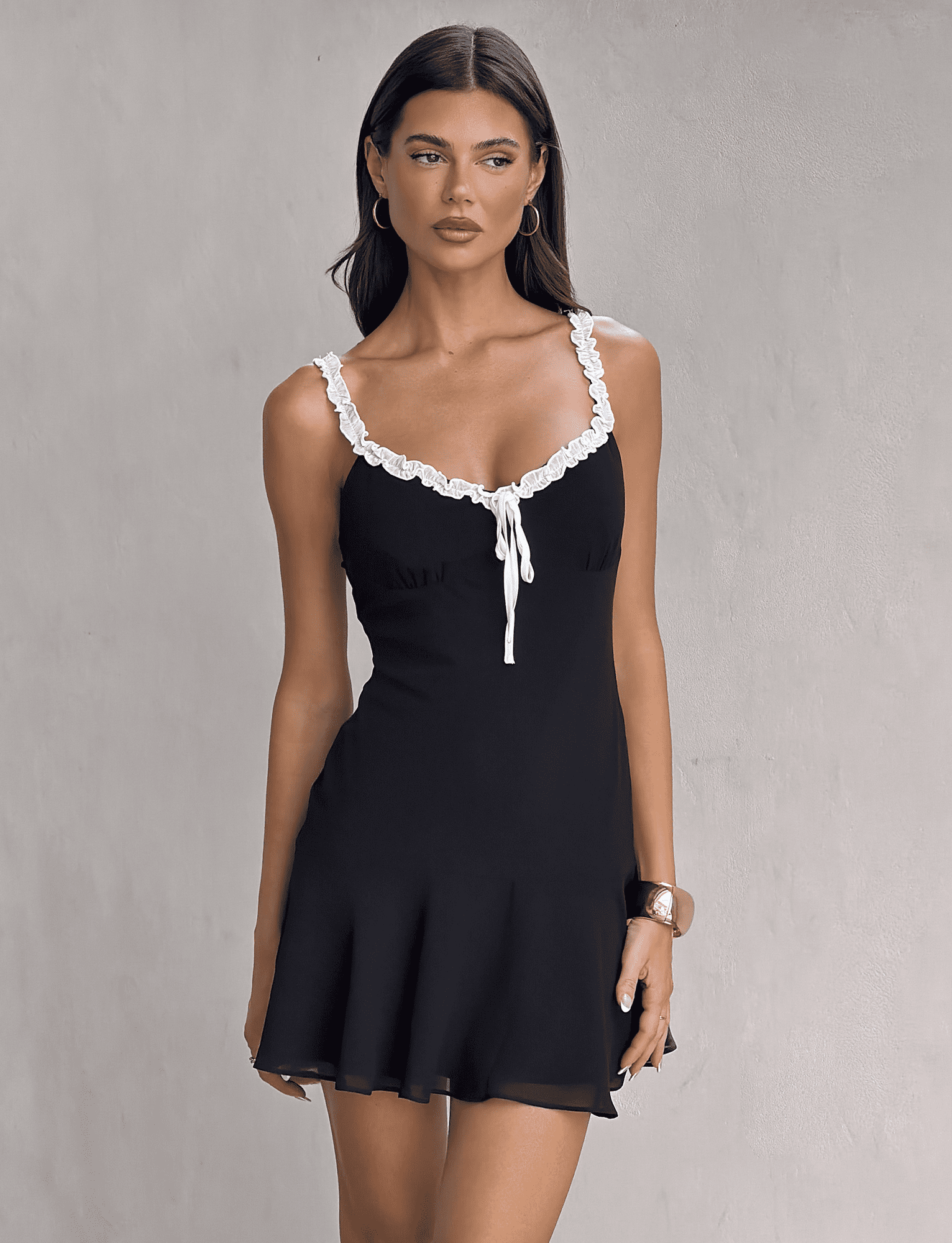 TMRC7068_ARIANNE_MINIDRESSS_BLACKPOLKA_2.png